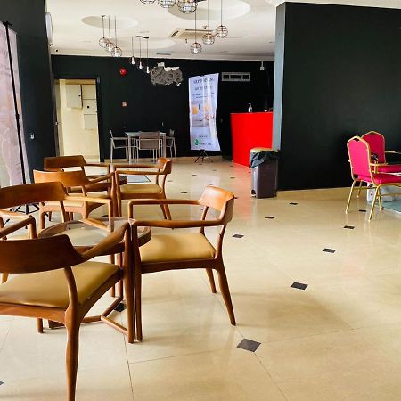 Surya Boutique Hotel Klang Extérieur photo