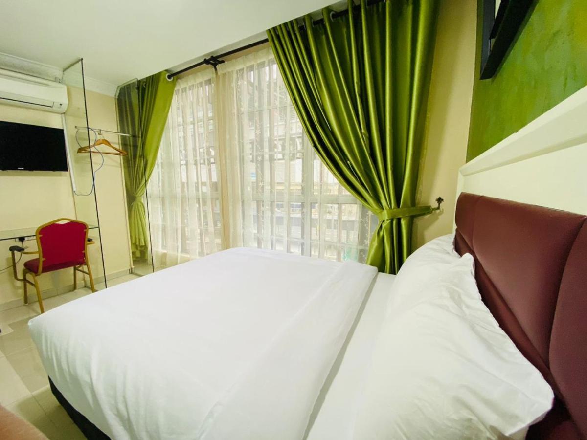 Surya Boutique Hotel Klang Extérieur photo