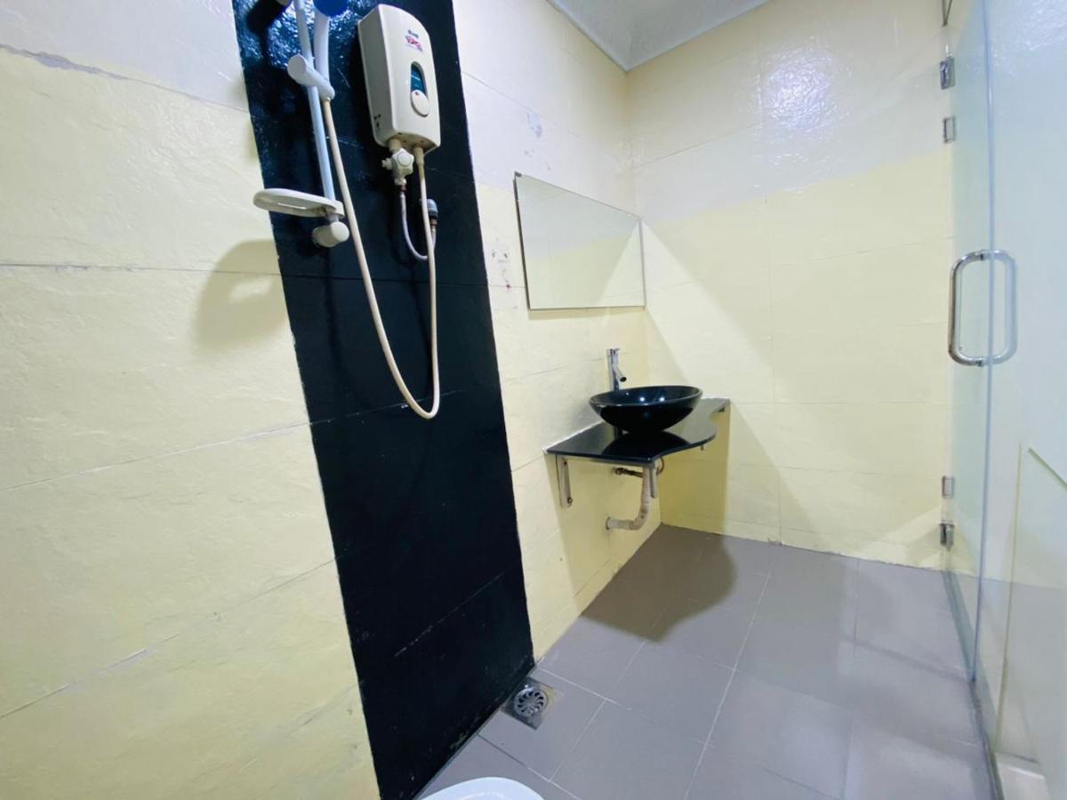 Surya Boutique Hotel Klang Extérieur photo